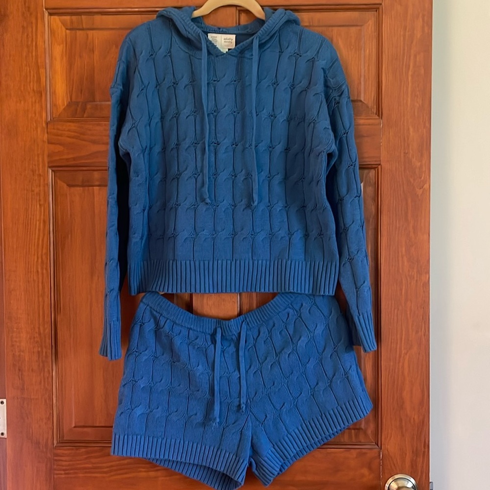 Blue Anthropologie lightweight sweater knit hoodie and shorts set New wo tags